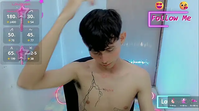 Snapshot of tanjiro_cute chatting on 01.26.25 tanjiro cute online show from 01.26.25