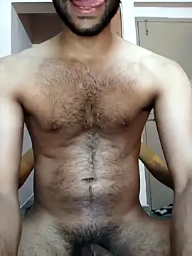 Snapshot of Vignesh3246 chatting on 03.07.25 Vignesh3246 online show from 03.07.25