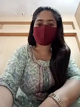 Magical Girl- online show from 01.21.25