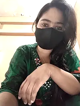 Magical Girl- online show from 12.16.25