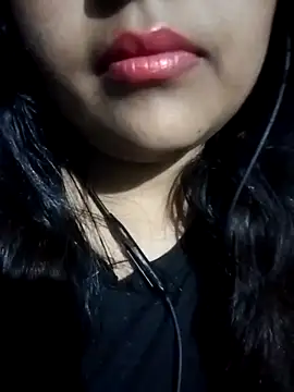 Snapshot of Love-Veronica chatting on 02.06.26 Love-Veronica online show from 02.06.26