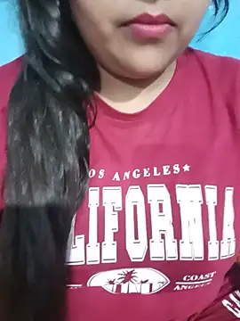 Snapshot of Love-Veronica chatting on 07.03.26 Love-Veronica online show from 07.03.26