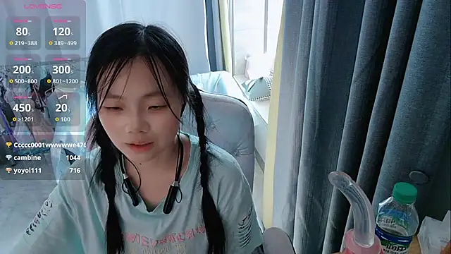 Lena-yyds online show from 10.04.25