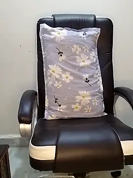 Sexy Radhikaa online show from 05.11.26
