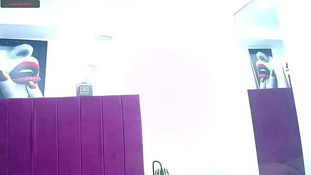 Snapshot of Kylee28 chatting on 01.31.25 Kylee28 online show from 01.31.25