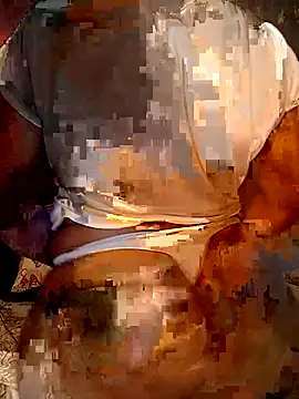 Snapshot of curvyloneah75 chatting on 10.20.25 curvyloneah75 online show from 10.20.25