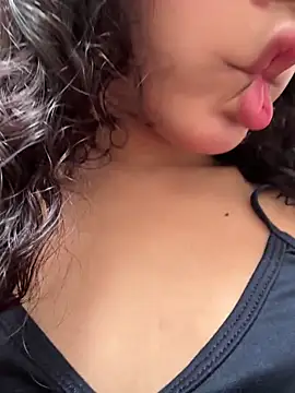 ChantalHans online show from 02.15.26