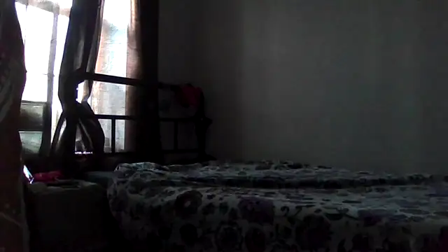 Snapshot of ariadxxx chatting on 12.03.24 ariadxxx online show from 12.03.24