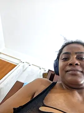 Snapshot of GoddessCarrie chatting on 11.15.25 GoddessCarrie online show from 11.15.25