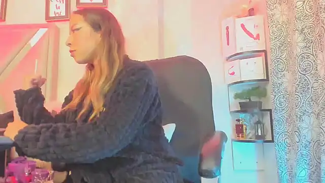 natacha  black  online show from 02.18.25