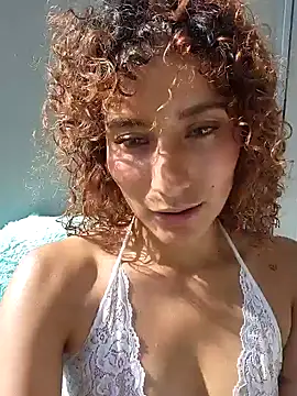 varenkaivanova 22 online show from 12.18.24