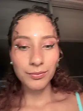 varenkaivanova 22 online show from 02.26.25