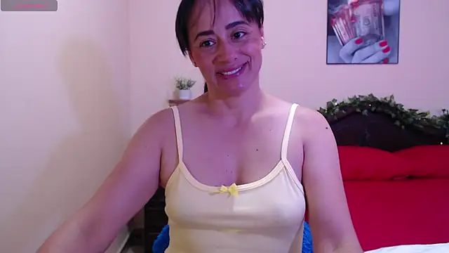 sara florez1 online show from 12.14.25