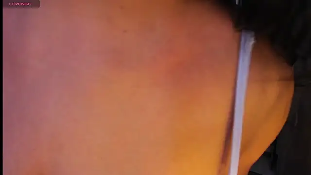 Snapshot of khris_boobs chatting on 01.13.25 khris boobs online show from 01.13.25