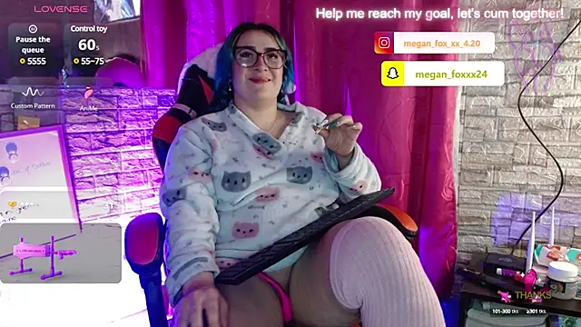 Meg4n 420 online show from 03.05.25