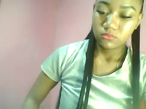 Fariana01 online show from 12.30.24