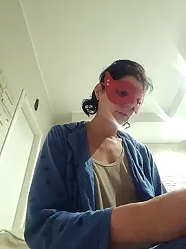 Vagabondainnamorata online show from 12.22.25