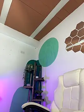 LollaByer online show from 09.20.25