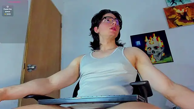 AngelBennet  online show from 11.02.25