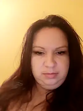 Snapshot of Szilvi93 chatting on 03.28.26 Szilvi93 online show from 03.28.26