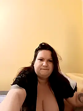 Snapshot of Szilvi93 chatting on 04.12.26 Szilvi93 online show from 04.12.26