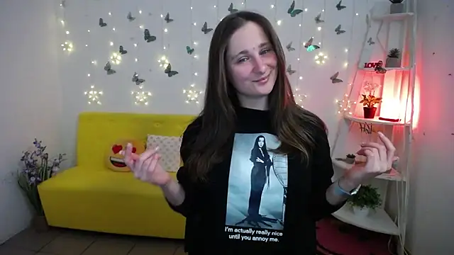 MichelLeee online show from 04.28.26