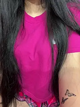 Velyn 18 online show from 11.11.25