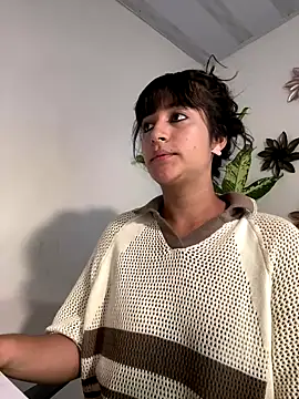 Snapshot of Lady_Rey chatting on 10.18.25 Lady Rey online show from 10.18.25