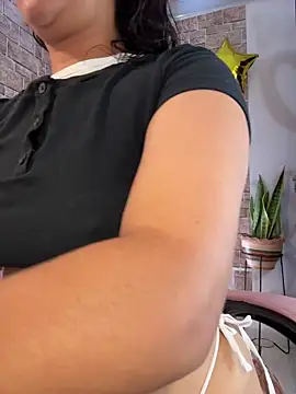 Lady Rey online show from 04.17.26