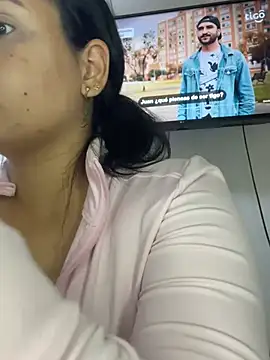 Leyna Kenet online show from 02.26.26