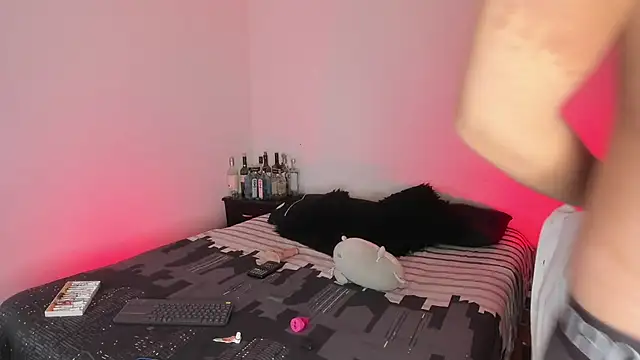 Snapshot of juandaaap chatting on 11.25.25 juandaaap online show from 11.25.25