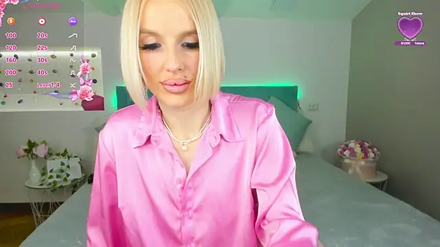 Lana kitty   online show from 03.22.25