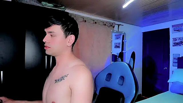 Snapshot of joe_jhon chatting on 12.05.24 joe jhon online show from 12.05.24