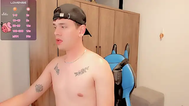 Snapshot of joe_jhon chatting on 03.01.25 joe jhon online show from 03.01.25