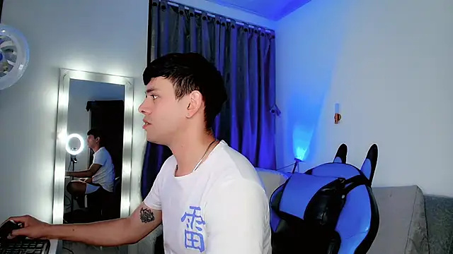 Snapshot of joe_jhon chatting on 03.08.25 joe jhon online show from 03.08.25