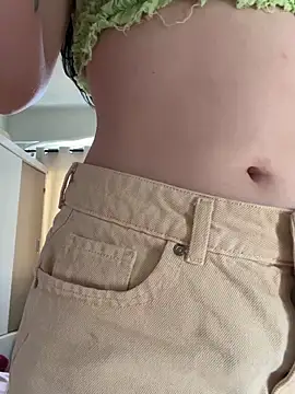 Morguisssz online show from 02.20.26