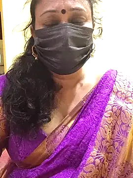 Snapshot of rekha_naier chatting on 03.04.25 rekha naier online show from 03.04.25