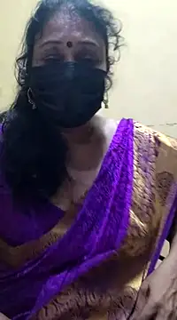 Snapshot of rekha_naier chatting on 03.04.25 rekha naier online show from 03.04.25