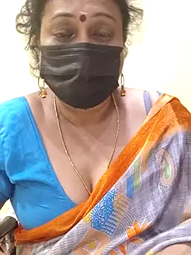 Snapshot of rekha_naier chatting on 03.09.25 rekha naier online show from 03.09.25