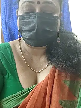 Snapshot of rekha_naier chatting on 09.19.25 rekha naier online show from 09.19.25