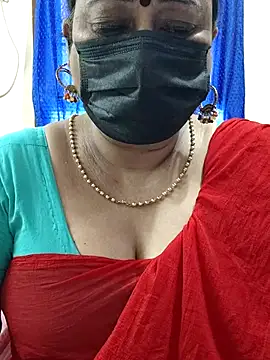 Snapshot of rekha_naier chatting on 10.04.25 rekha naier online show from 10.04.25