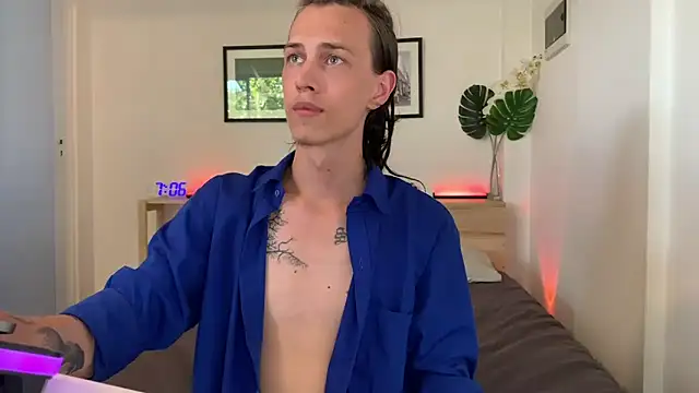 Den BlueXx online show from 01.27.25