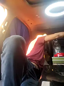 Snapshot of DatingProfile_USA_43_str8 chatting on 01.08.25 DatingProfile USA 43 str8 online show from 01.08.25