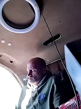 Snapshot of DatingProfile_USA_43_str8 chatting on 01.14.25 DatingProfile USA 43 str8 online show from 01.14.25