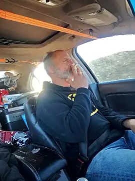 Snapshot of DatingProfile_USA_43_str8 chatting on 10.06.25 DatingProfile USA 43 str8 online show from 10.06.25