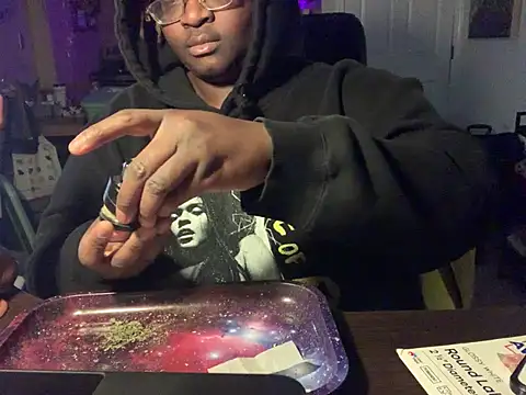 BigKittyRaven online show from 02.28.25