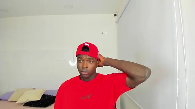 Snapshot of Dylan_Taylor chatting on 01.21.25 Dylan Taylor online show from 01.21.25