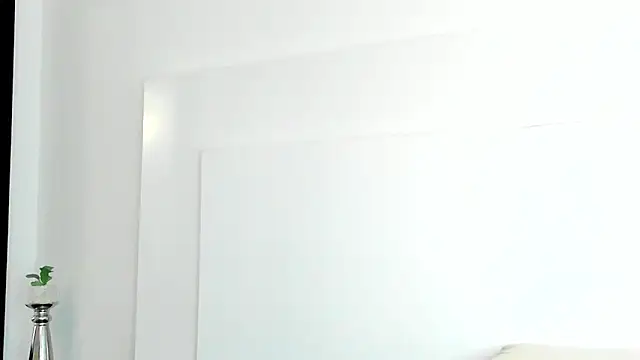 Snapshot of Dylan_Taylor chatting on 01.28.25 Dylan Taylor online show from 01.28.25