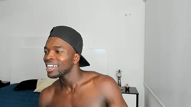 Snapshot of Dylan_Taylor chatting on 01.29.25 Dylan Taylor online show from 01.29.25