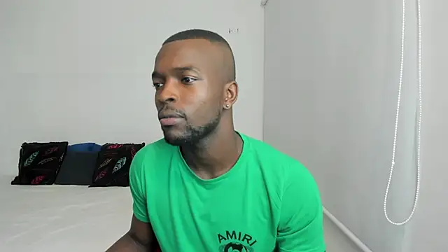 Snapshot of Dylan_Taylor chatting on 02.13.25 Dylan Taylor online show from 02.13.25